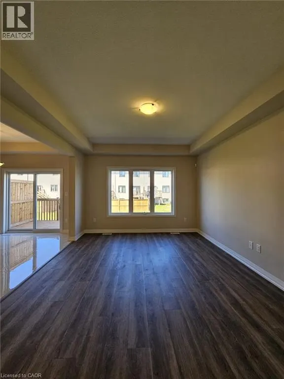 111 ALICIA Crescent