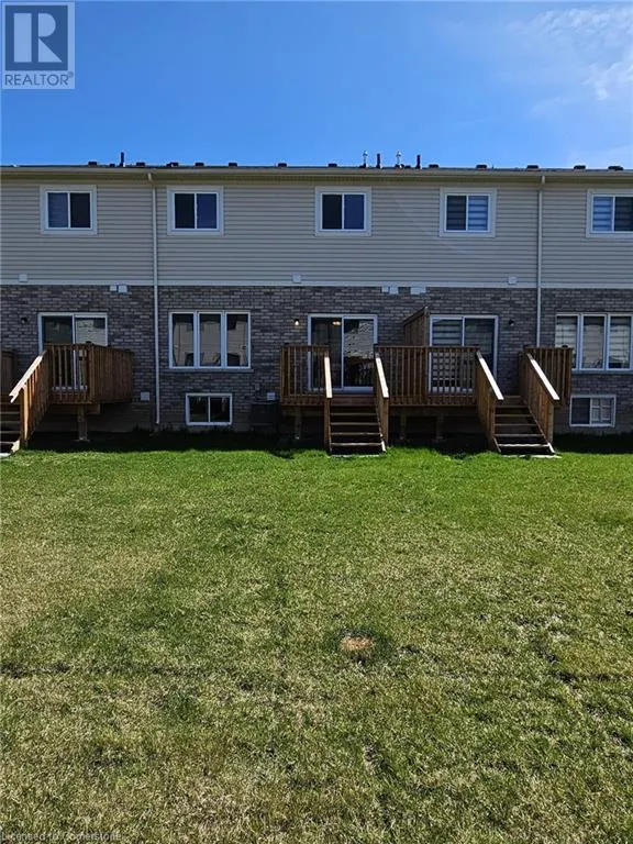 111 ALICIA Crescent