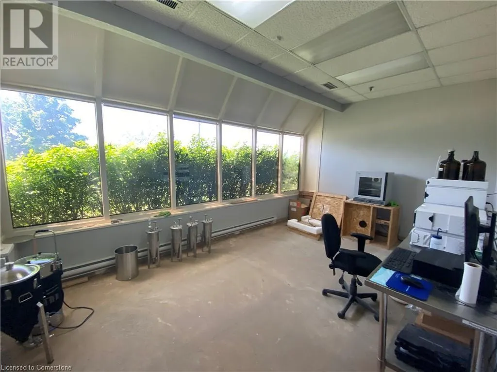 270 HUNTER Road Unit# Bay 1, #Bay 1