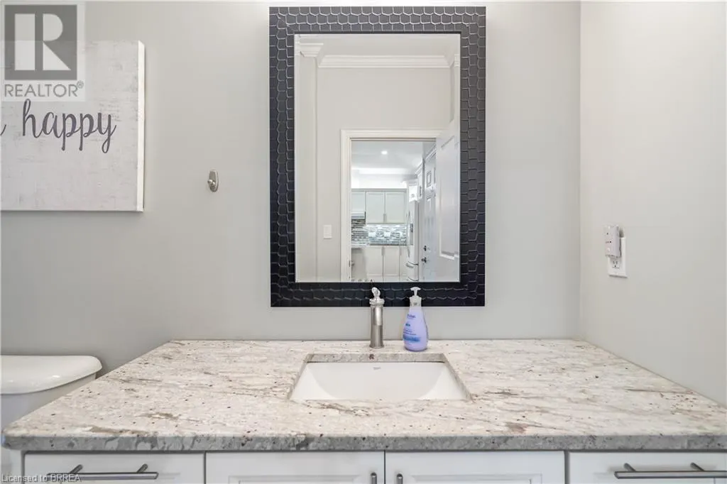 194 DONLY Drive S Unit# 13, #13
