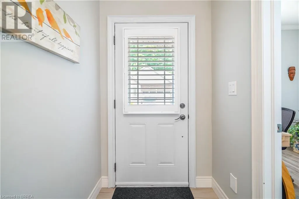 194 DONLY Drive S Unit# 13, #13