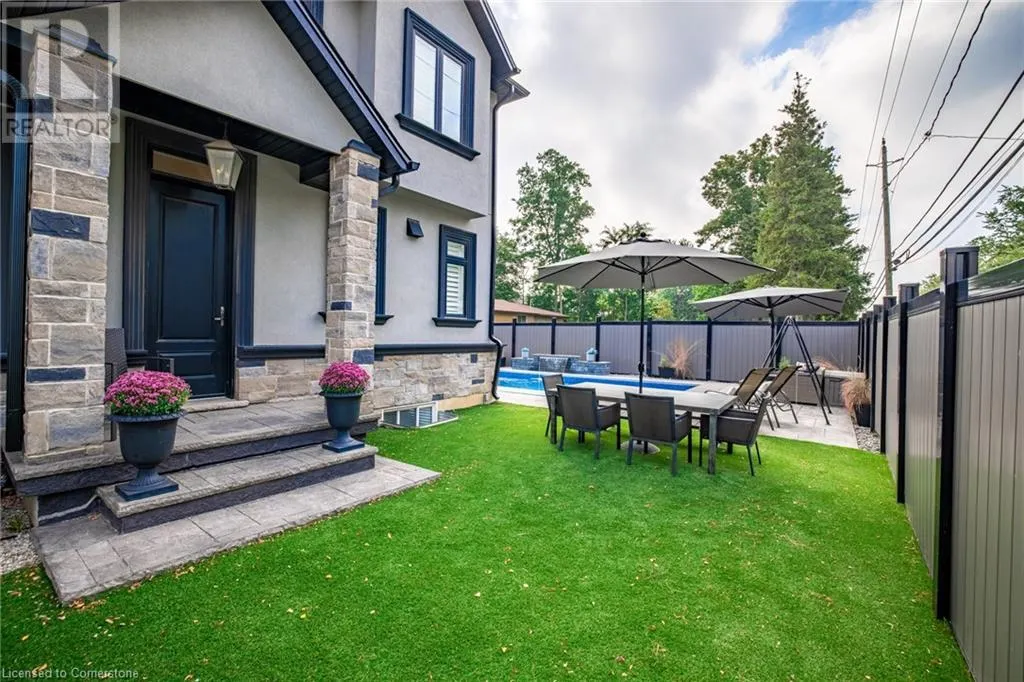4 LOCKMAN Drive