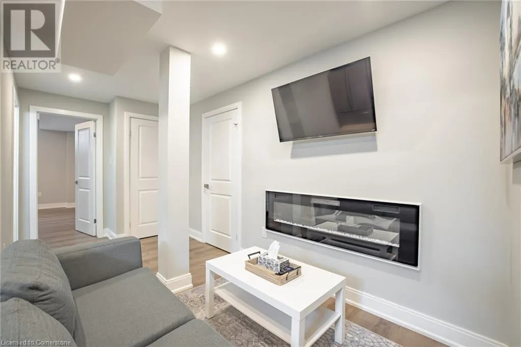 4 LOCKMAN Drive