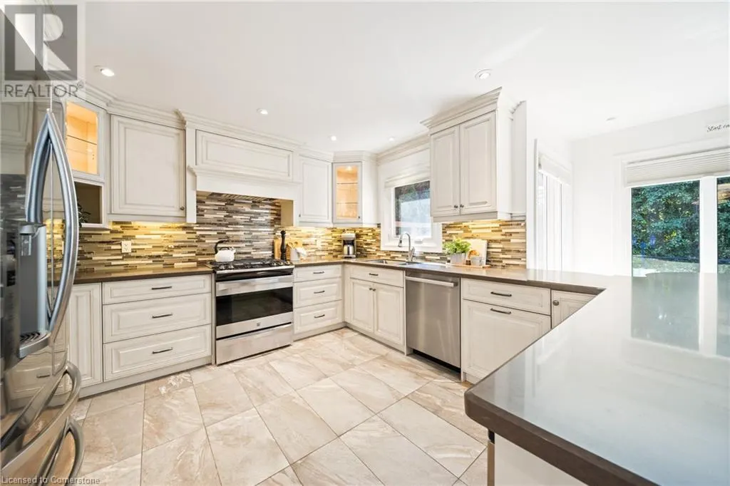 1246 OLD CARRIAGE Way
