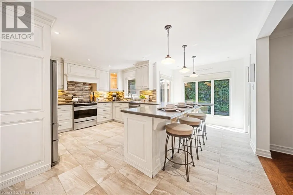 1246 OLD CARRIAGE Way