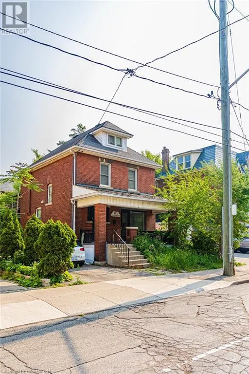 428 ABERDEEN Avenue