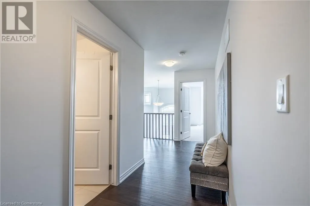 84 COOKE Avenue