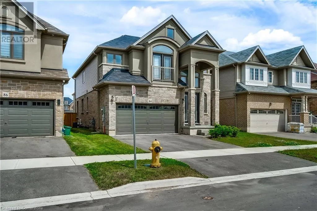 84 COOKE Avenue
