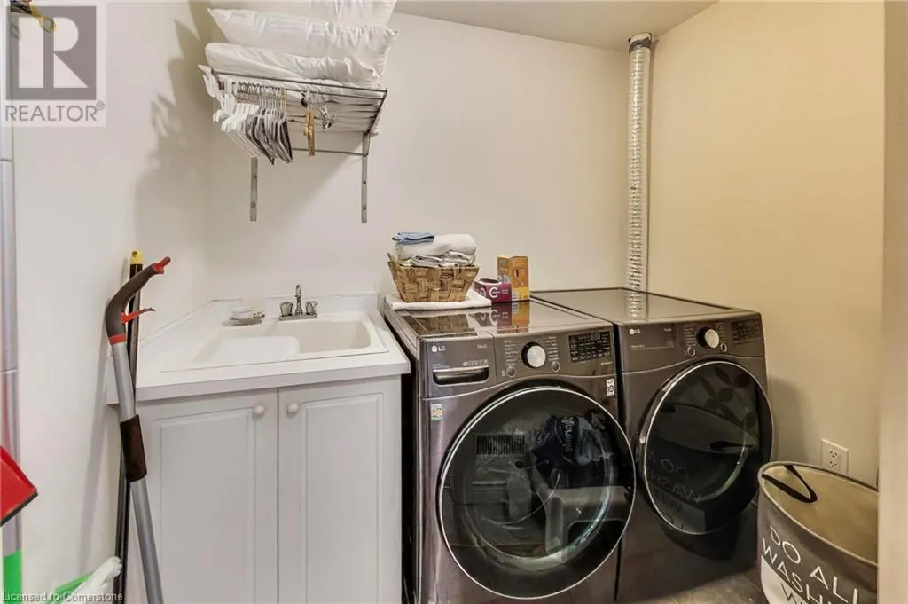 145 EDGEWATER Drive Unit# 22, #22