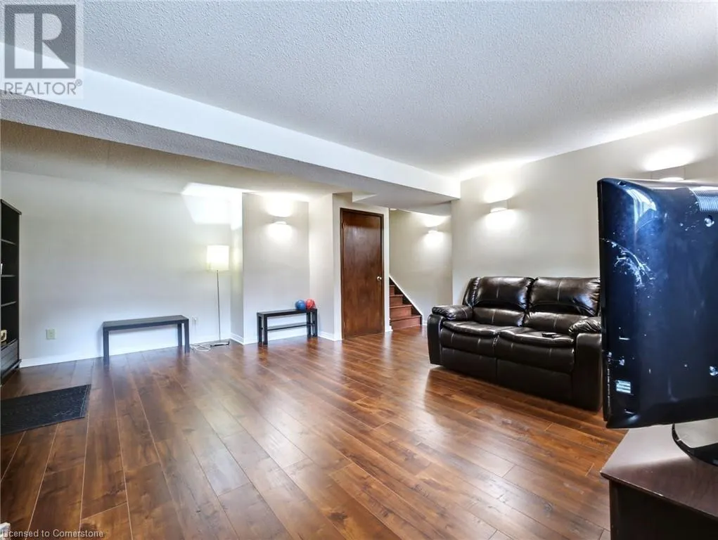 3311 FAIRWAY Road