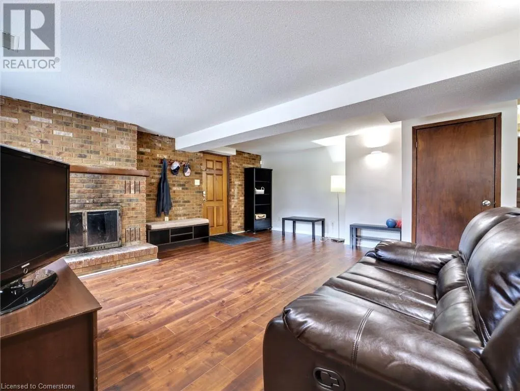 3311 FAIRWAY Road