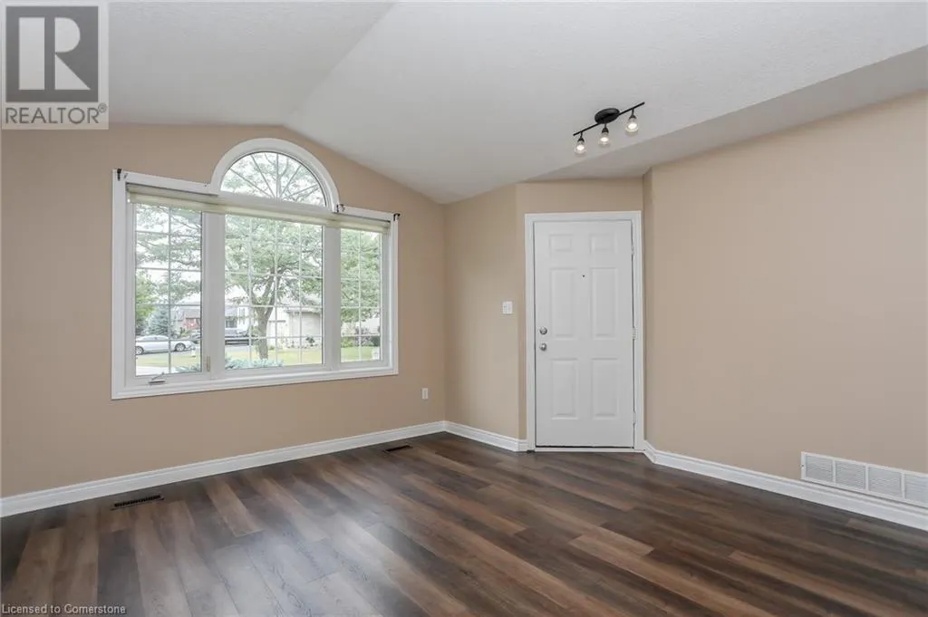 11 GOLDENROD Court