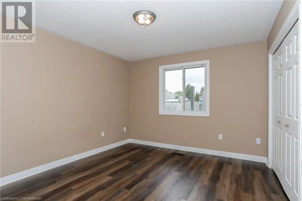 11 GOLDENROD Court