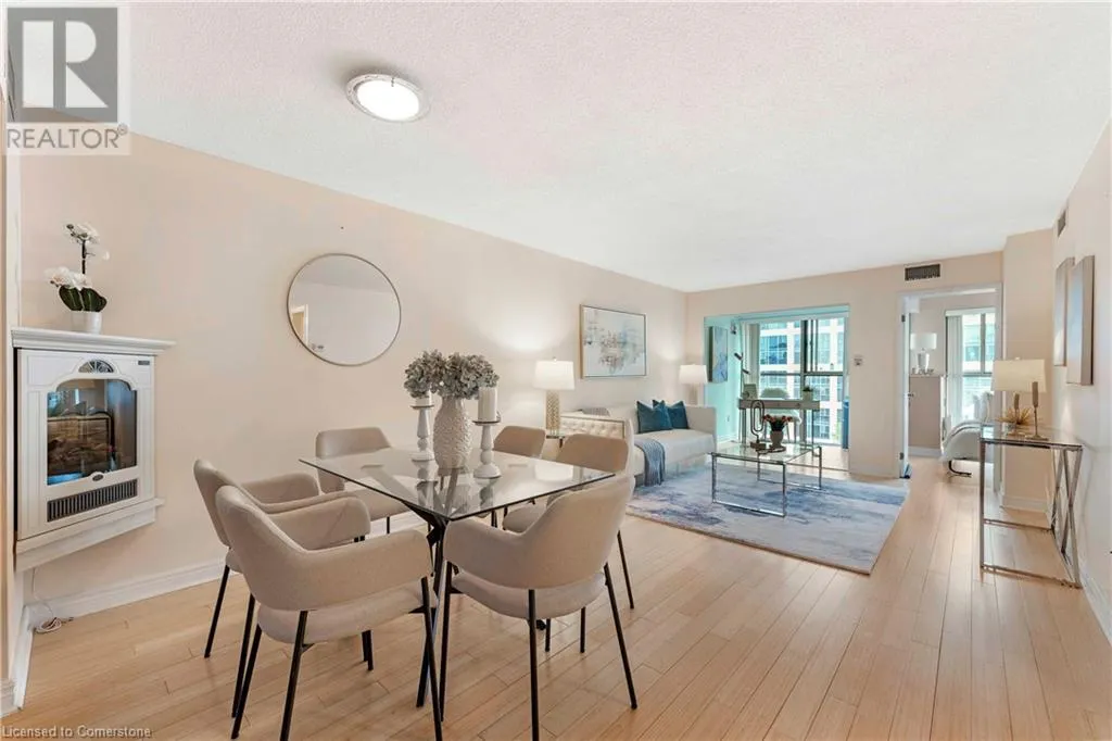 65 SCADDING Avenue Unit# 811, #811