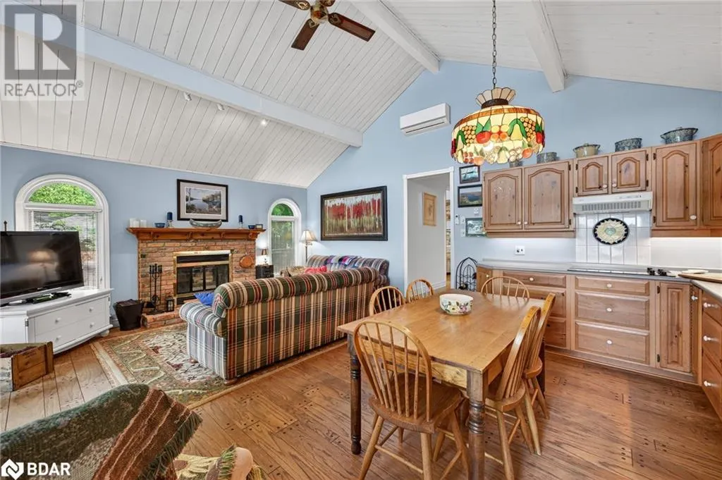 112 FARLAIN LAKE Road E