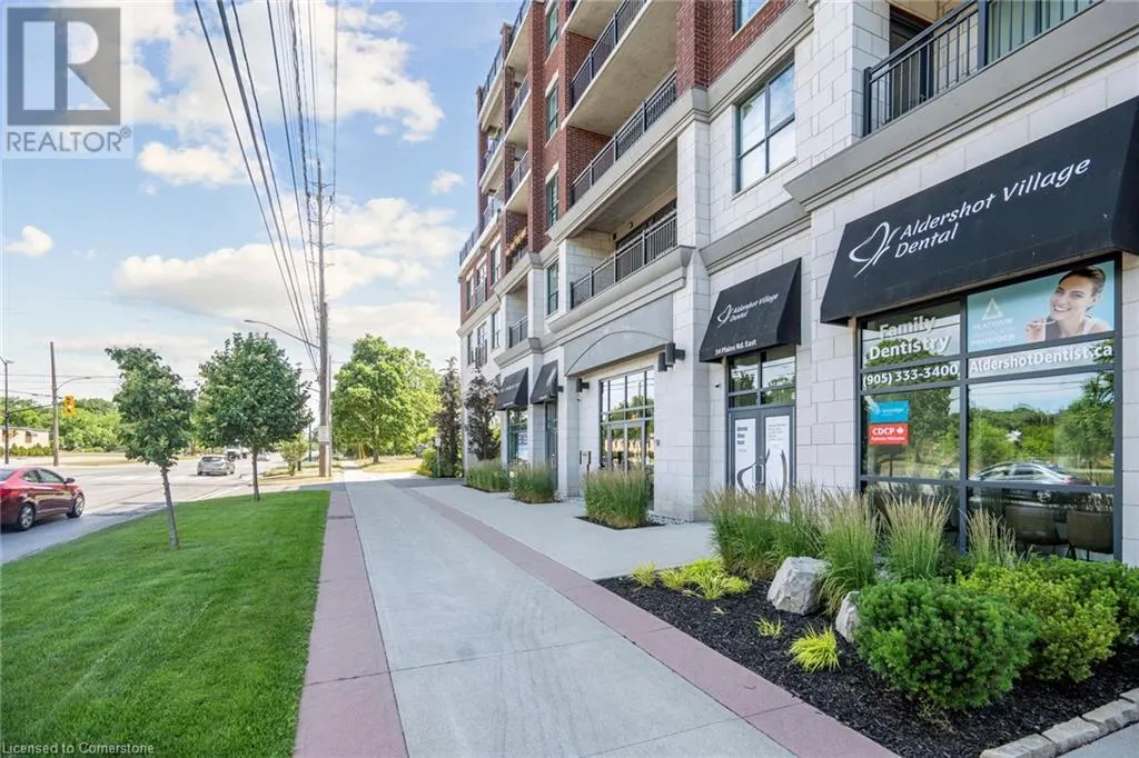34 PLAINS Road E Unit# 102, #102