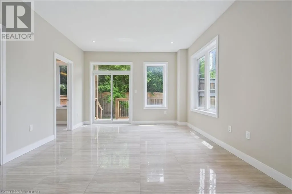 445 ONTARIO Street S Unit# 49, #49