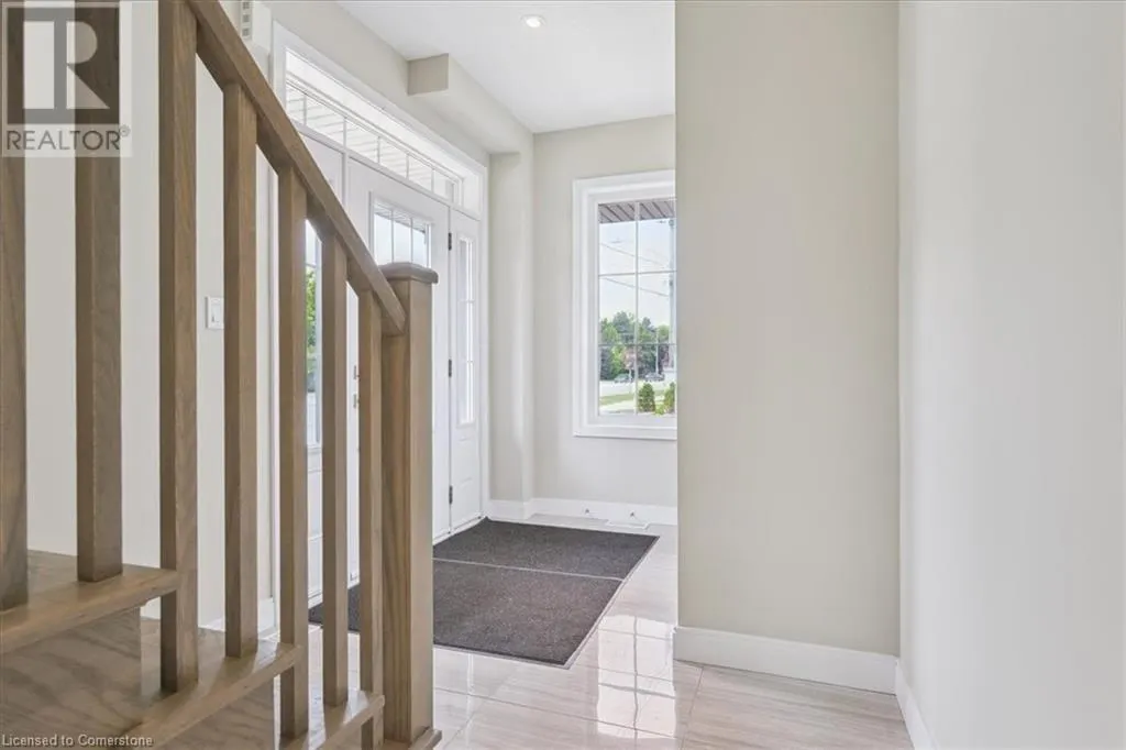 445 ONTARIO Street S Unit# 49, #49