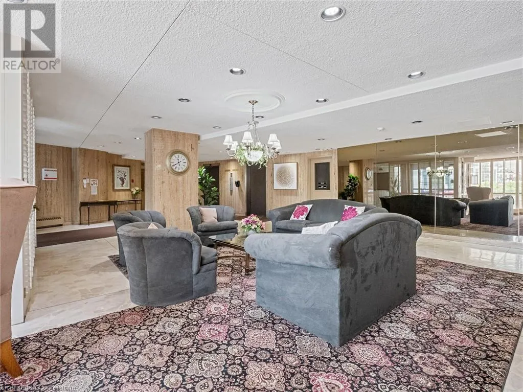 15 TOWERING HEIGHTS Boulevard Unit# 904, #904