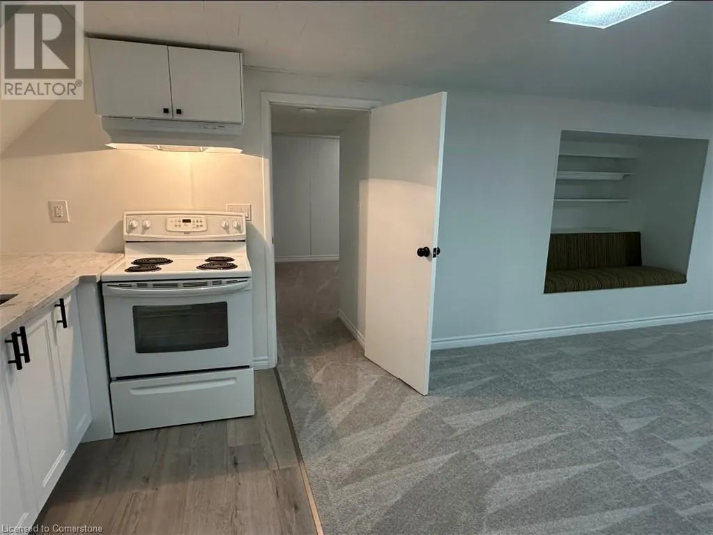 28 ASHLAND Avenue Unit# B, #B
