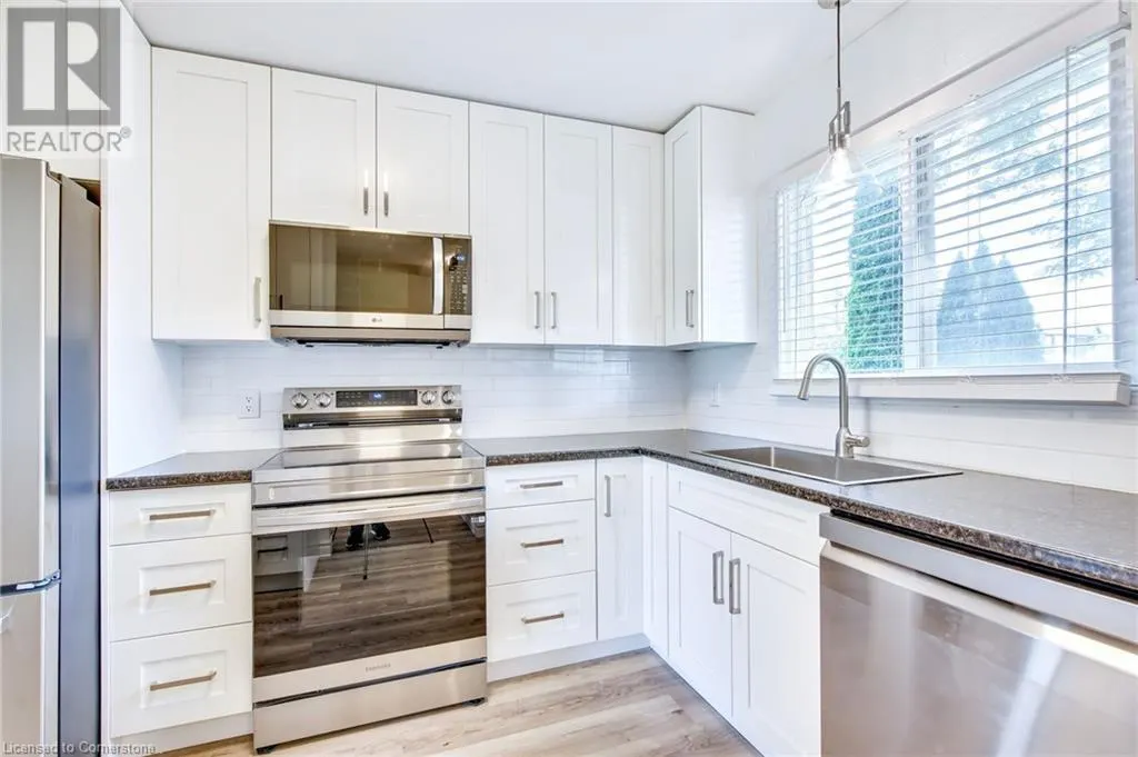 65 DORCHESTER Boulevard Unit# 23, #23