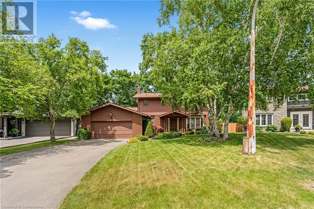 13 LESLIE Drive