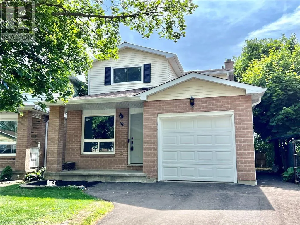 52 LAMPMAN Crescent