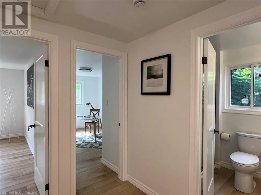 52 LAMPMAN Crescent