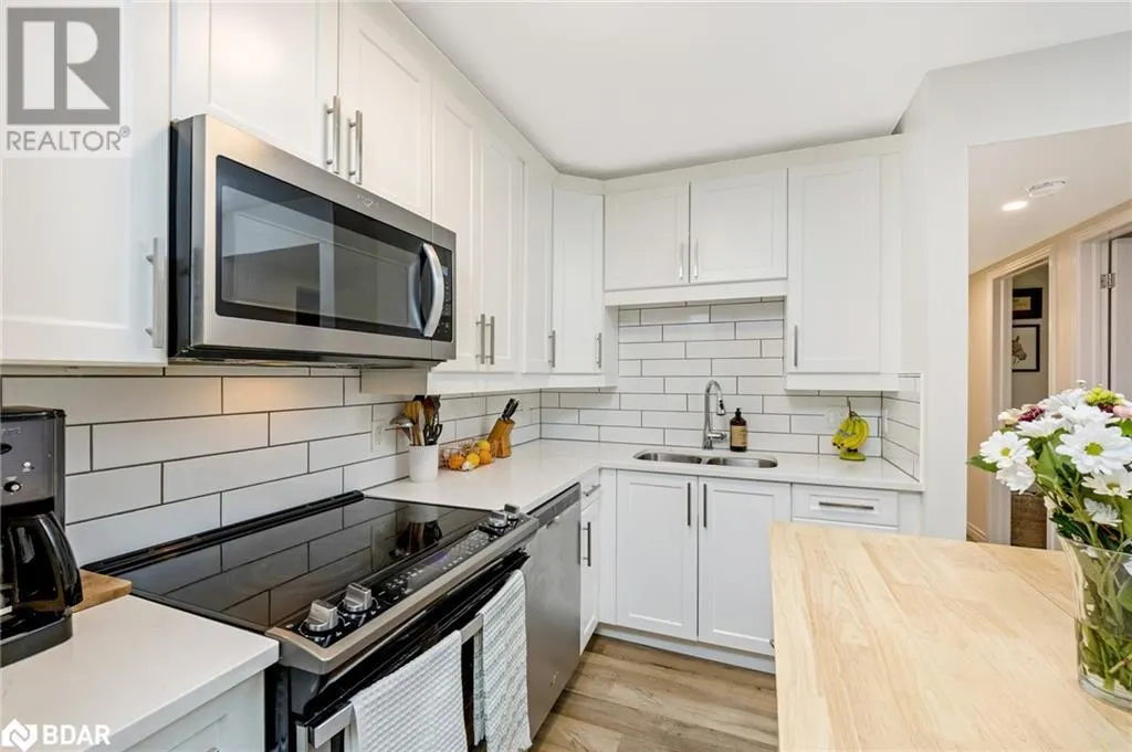 264 ALMA Street Unit# 203, #203