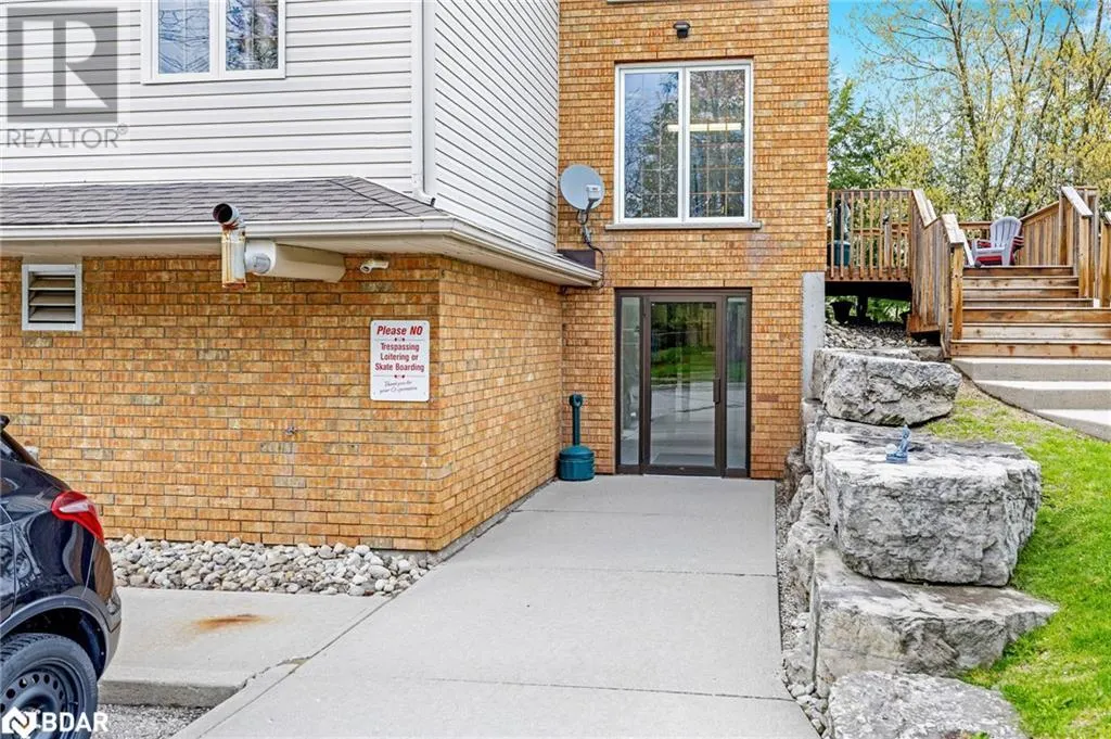 264 ALMA Street Unit# 203, #203