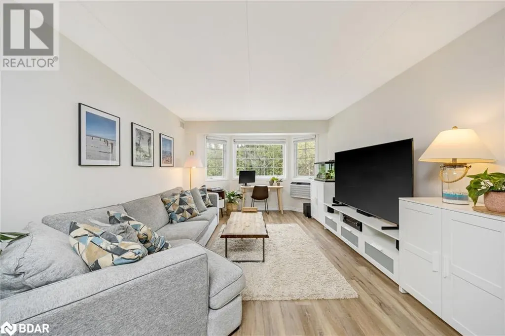 264 ALMA Street Unit# 203, #203
