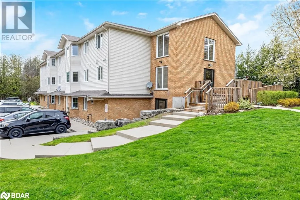 264 ALMA Street Unit# 203, #203