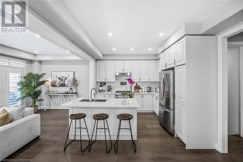 93 WESTFIELD Crescent