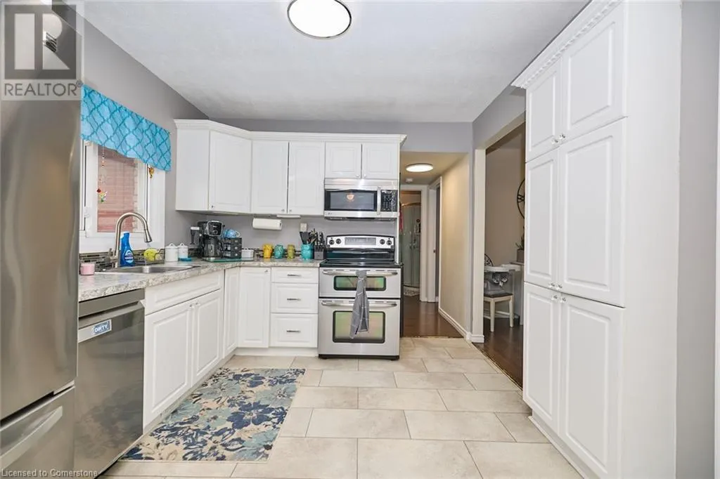 42 LOUTH Street