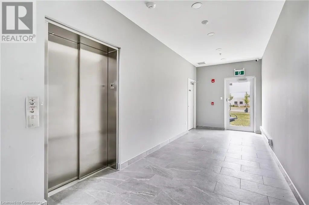 1040 GARNER Road W Unit# 207, #207