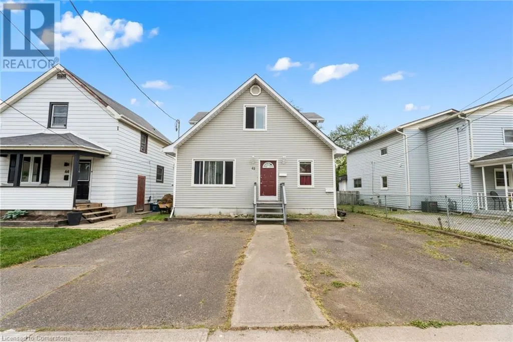 42 VINE Street
