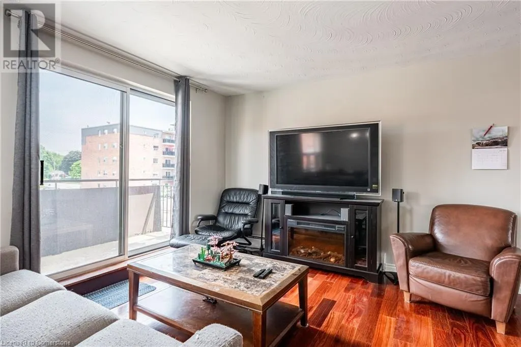 485 THOROLD Road Unit# 211, #211
