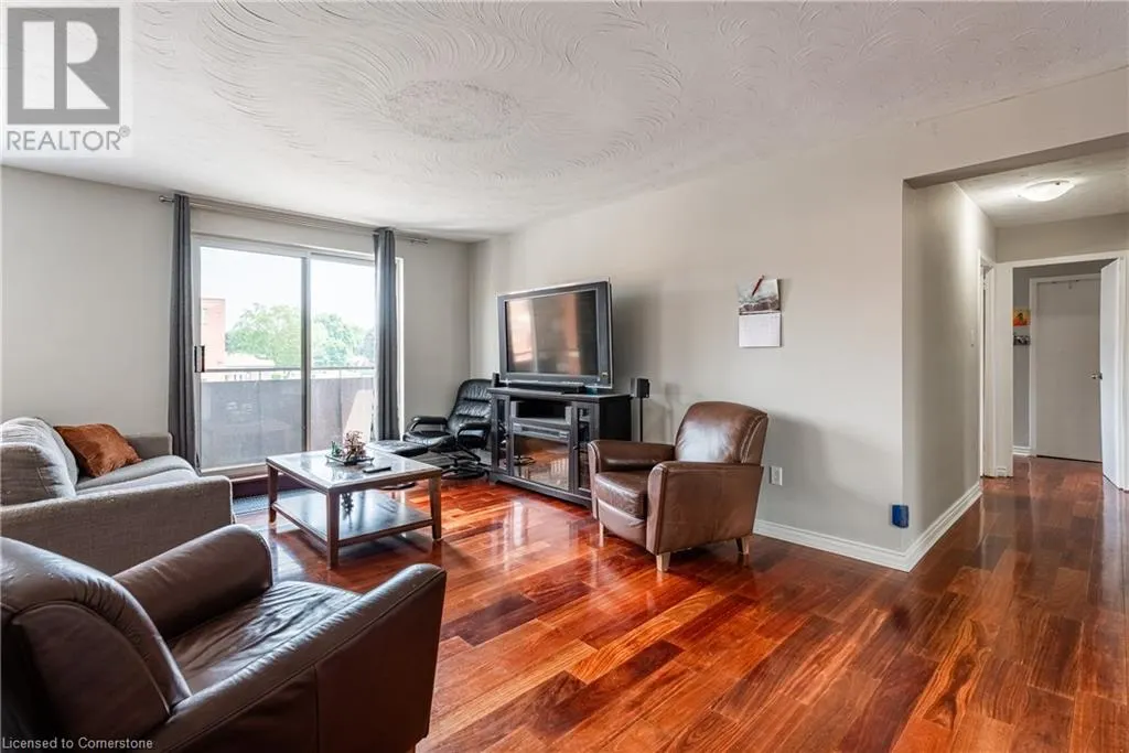 485 THOROLD Road Unit# 211, #211
