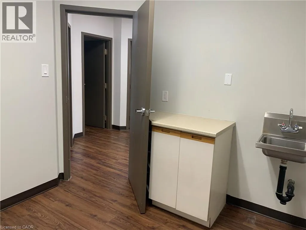 85 NORFOLK Street Unit# 202, #202