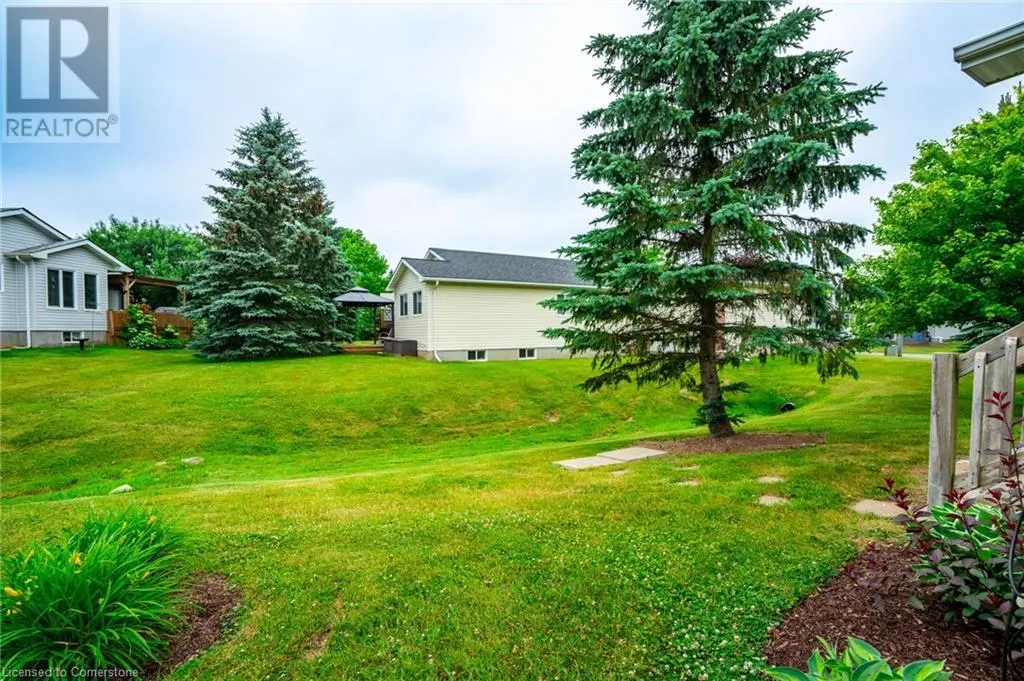 120 GLENARIFF Drive