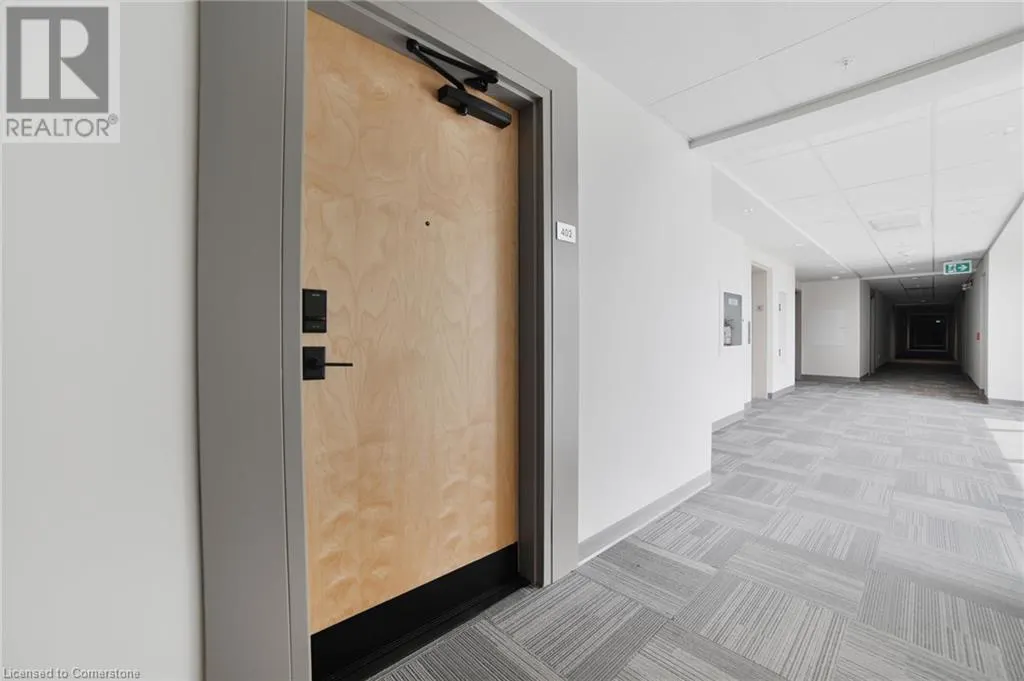 121 MARY Street Unit# 402, #402