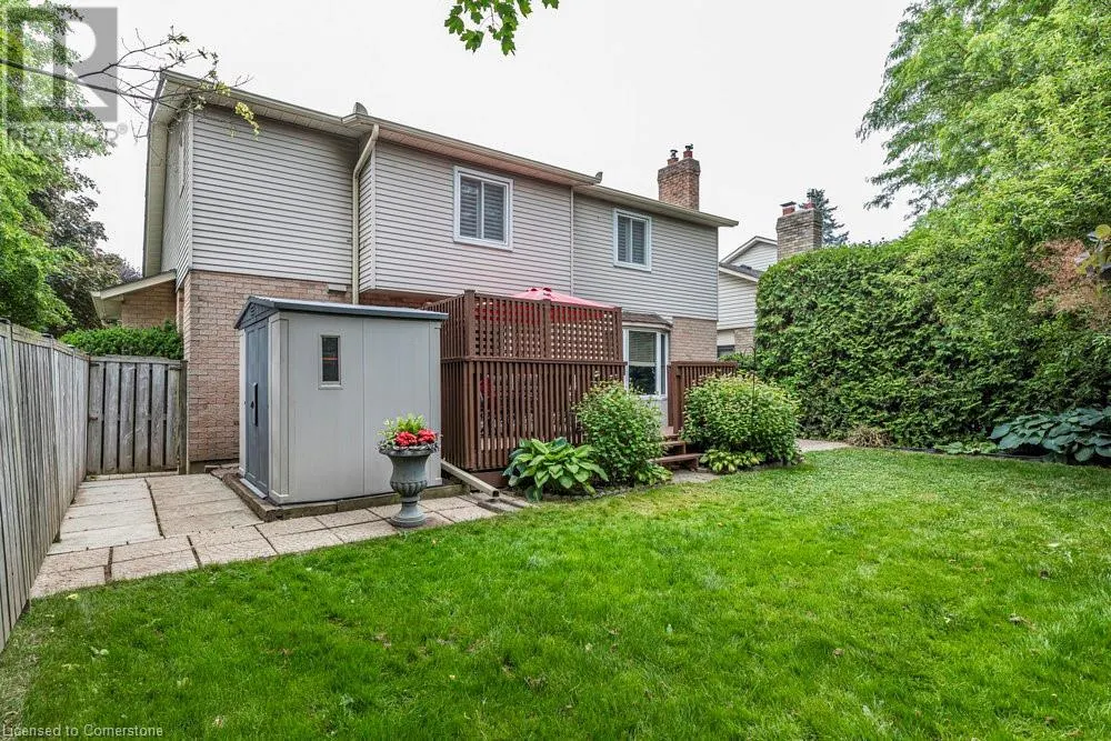 1 LEITH Court