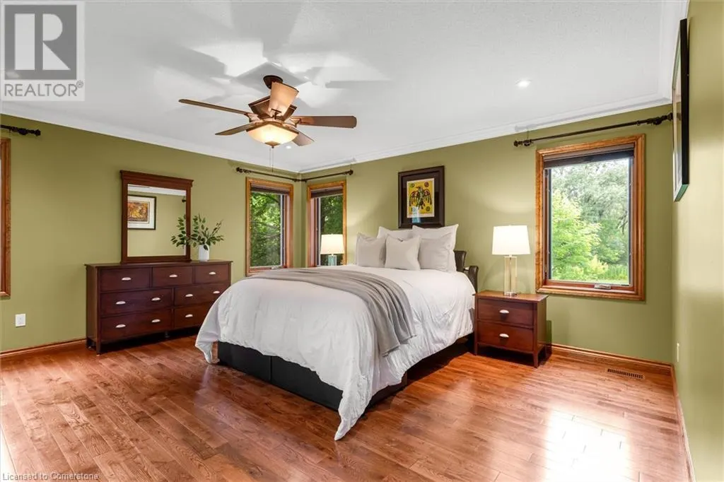 635 MILLGROVE Side Road