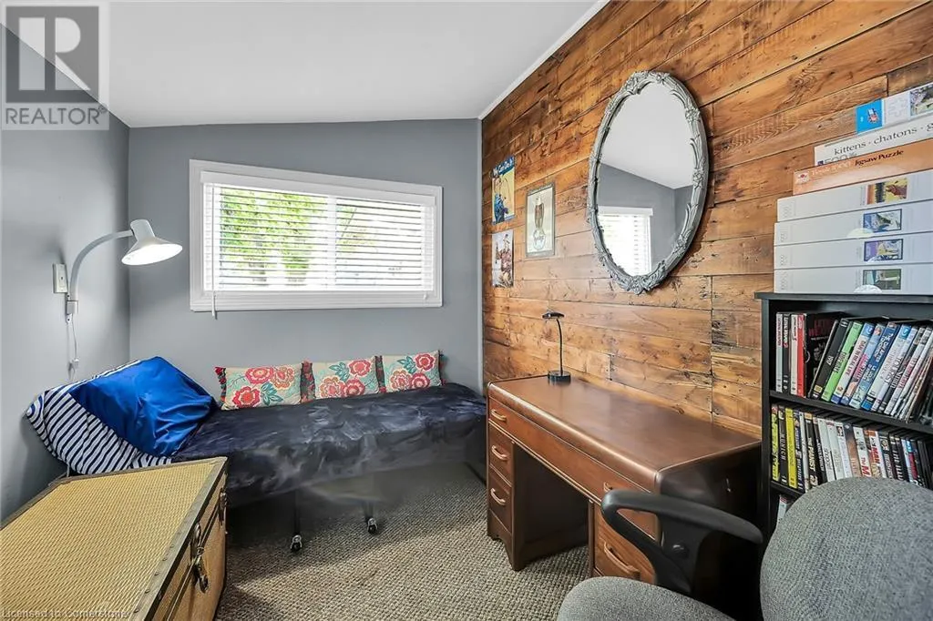 1041 LAKESHORE Road