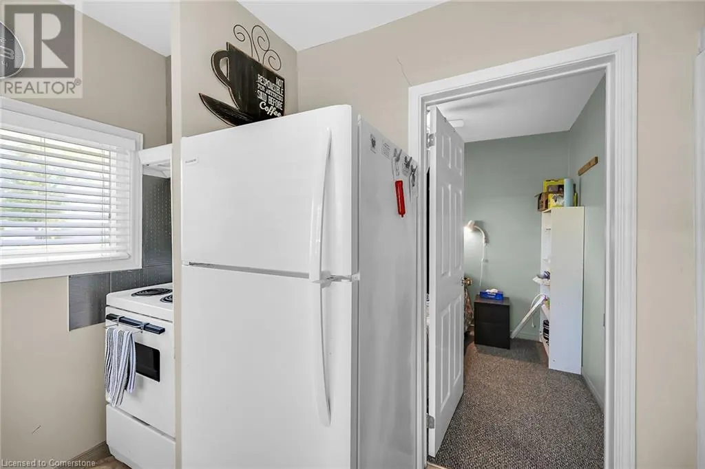 1041 LAKESHORE Road