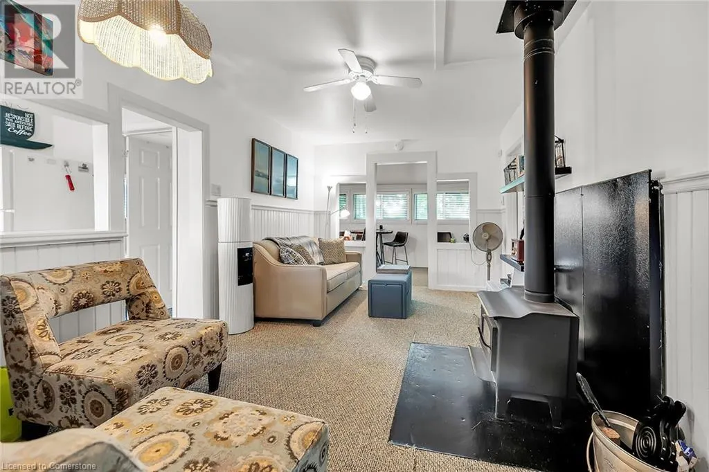 1041 LAKESHORE Road