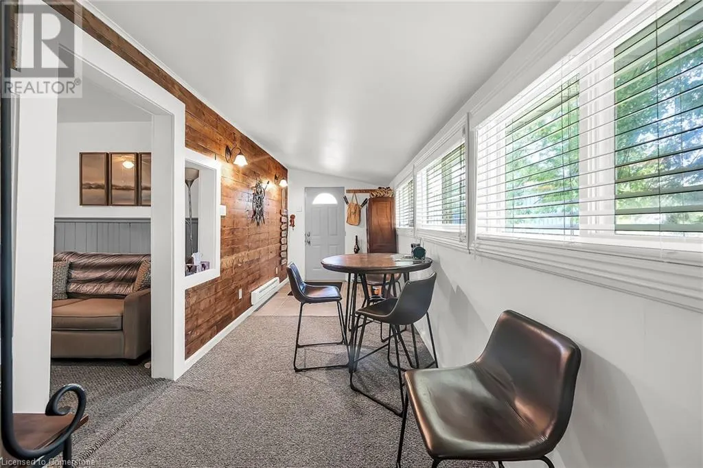 1041 LAKESHORE Road