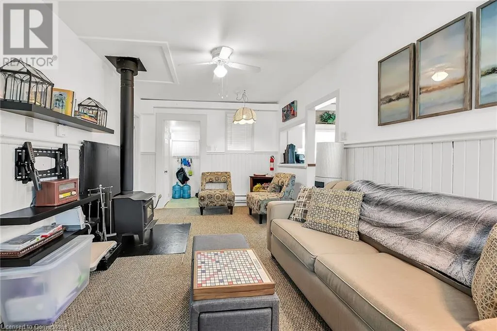 1041 LAKESHORE Road