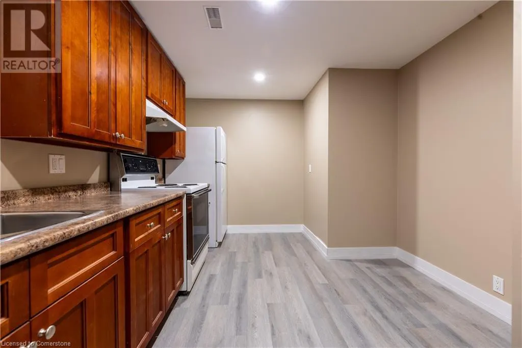 598 MAPLEDALE Avenue Unit# Lower, #Lower