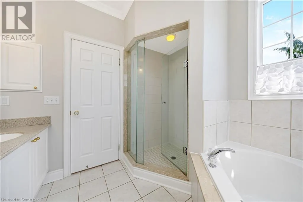 125 MILNE Place